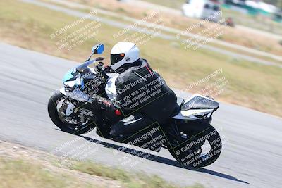 media/Apr-23-2023-TrackXperience (Sun) [[90816c9ee1]]/Level 2/session 2 turn 11/